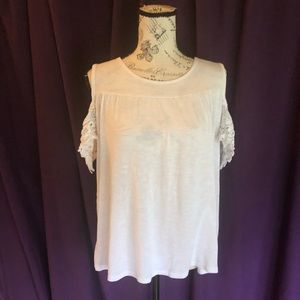 Ivory shirt with shoulder cut outs & lacey sleeves